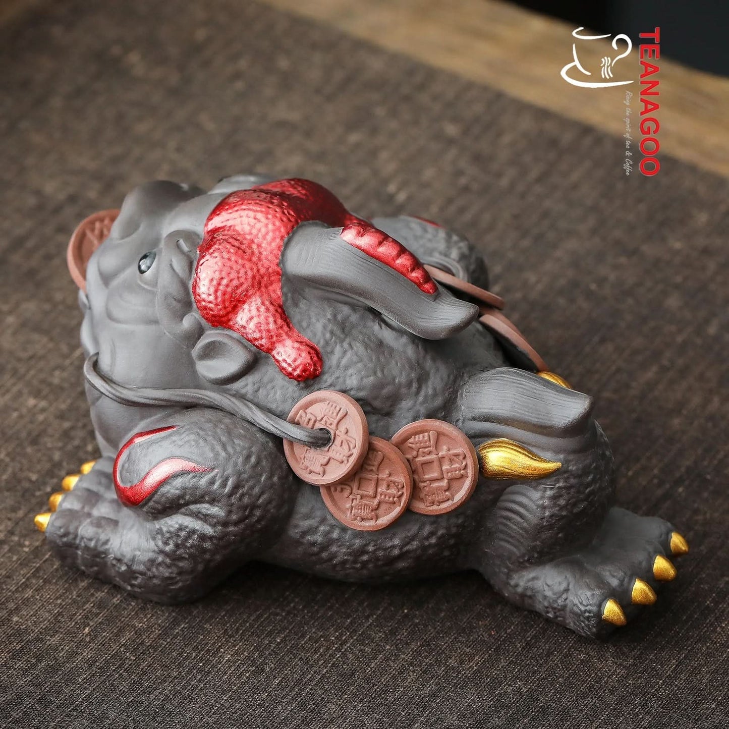 Lucky Golden Toad Pottery Tea Toy Chinese Kungfu Tea Set Pet Tea Tray Tea Pet Teapet