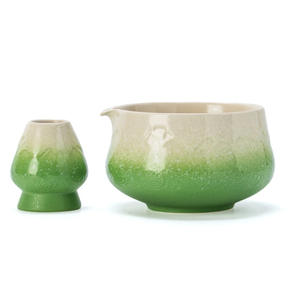 Snow Mountain Green Matcha Bowl with Spout