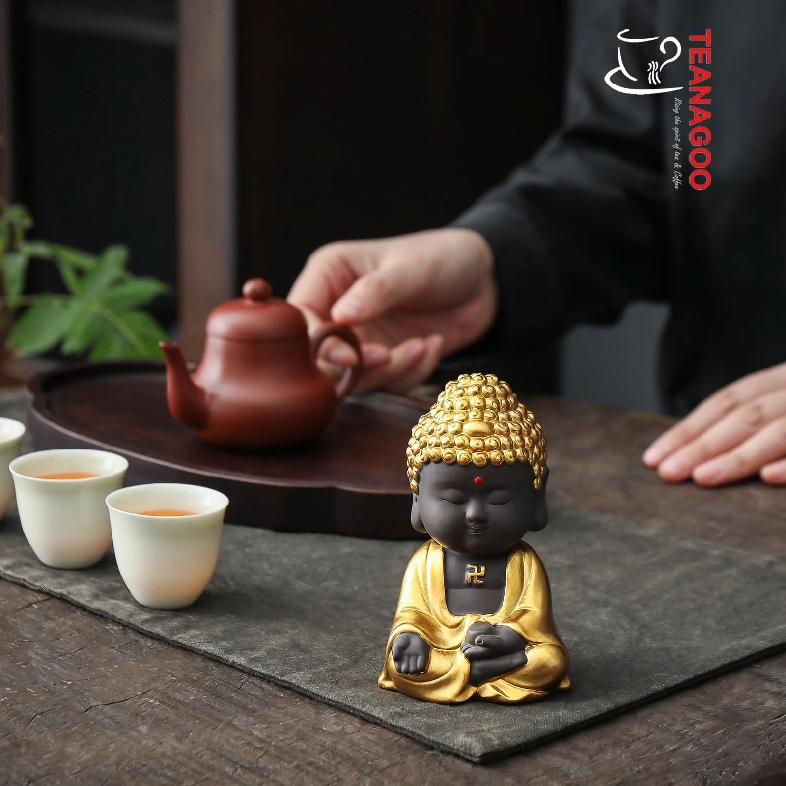 Golden Buddha Decor Pottery Tea Toy Chinese Kungfu Tea Set Pet Tea Tray Tea Pet Teapet