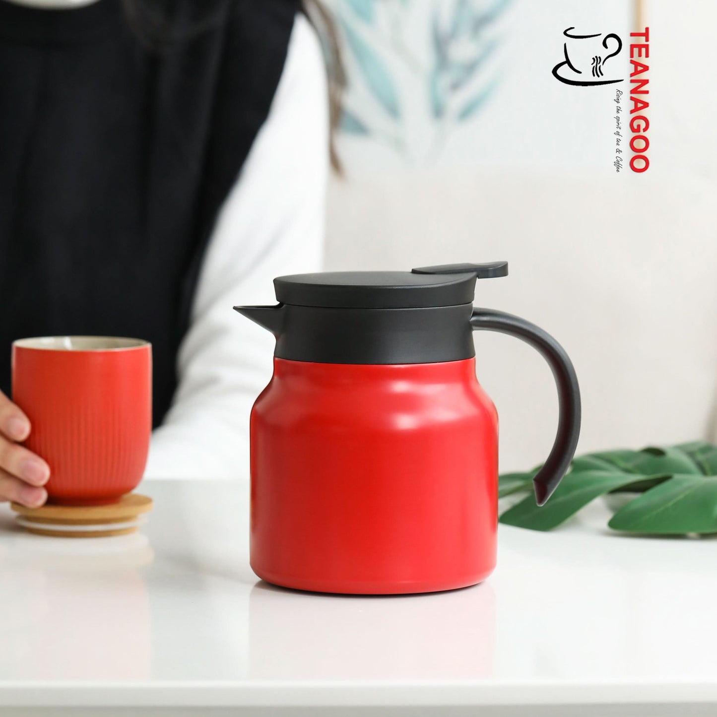A well-sealed scented tea pot, you can brew a pot of scented tea with a simple operation, which can soothe your body and mind.